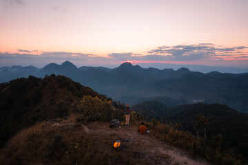 健康大讲堂主持人主持词大全