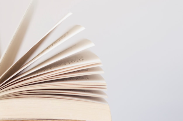 低碳环保小诗歌六句是什么？